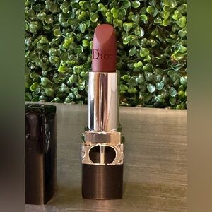 Dior Lipstick - 975-opera- New -NO BOX